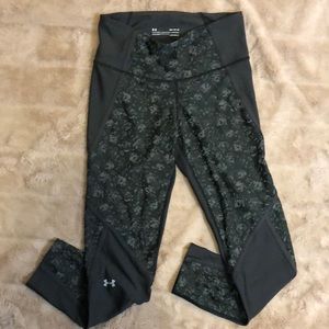 NWOT Under Armour Compression Heatgear Leggings Size M